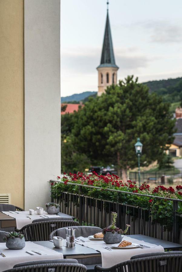 Hotel Turmhof กุมพอลด์สเคียร์เคน ภายนอก รูปภาพ